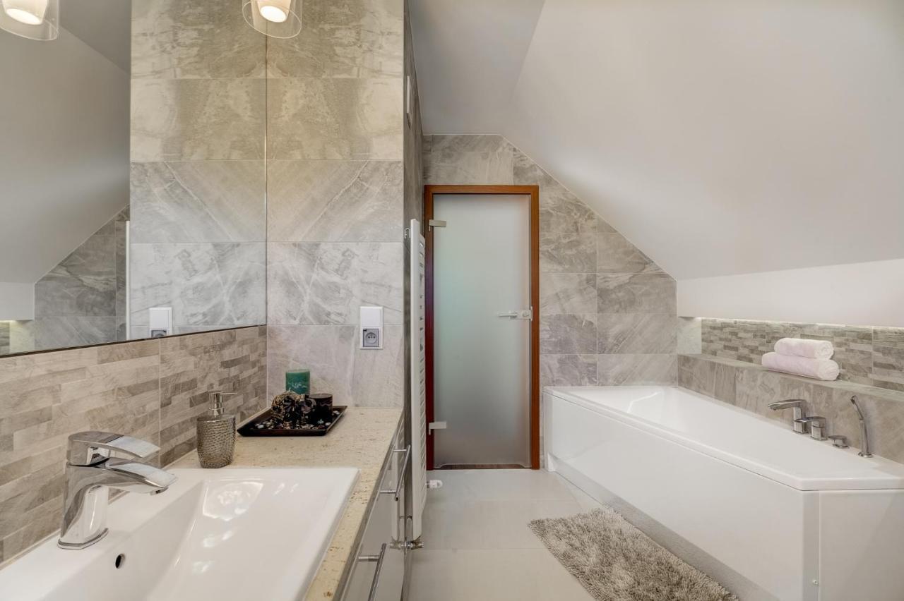 Apartament 7.0 Roztoka Wielka المظهر الخارجي الصورة